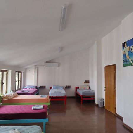 Tias Hostel Shkodër Extérieur photo