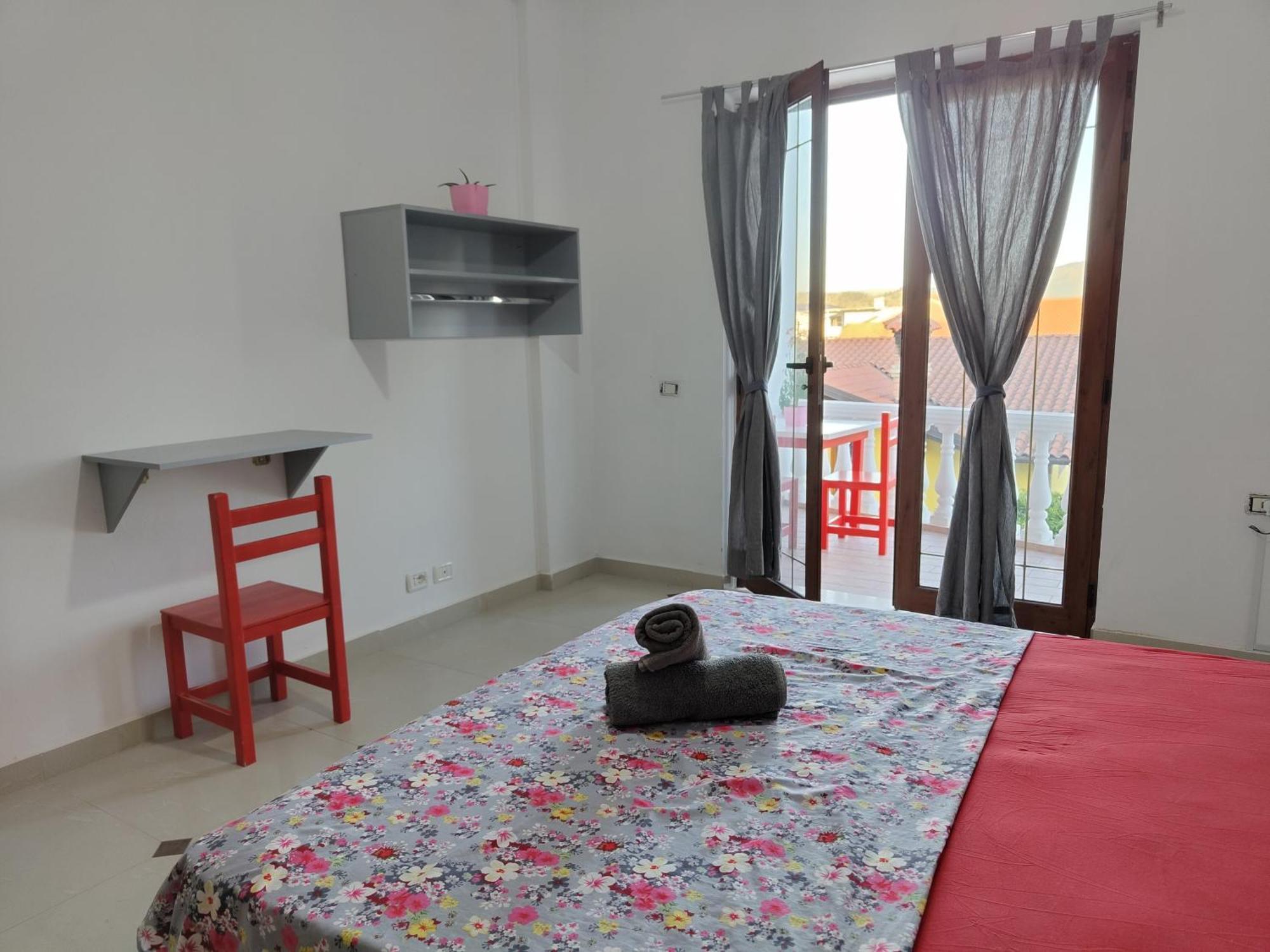 Tias Hostel Shkodër Extérieur photo